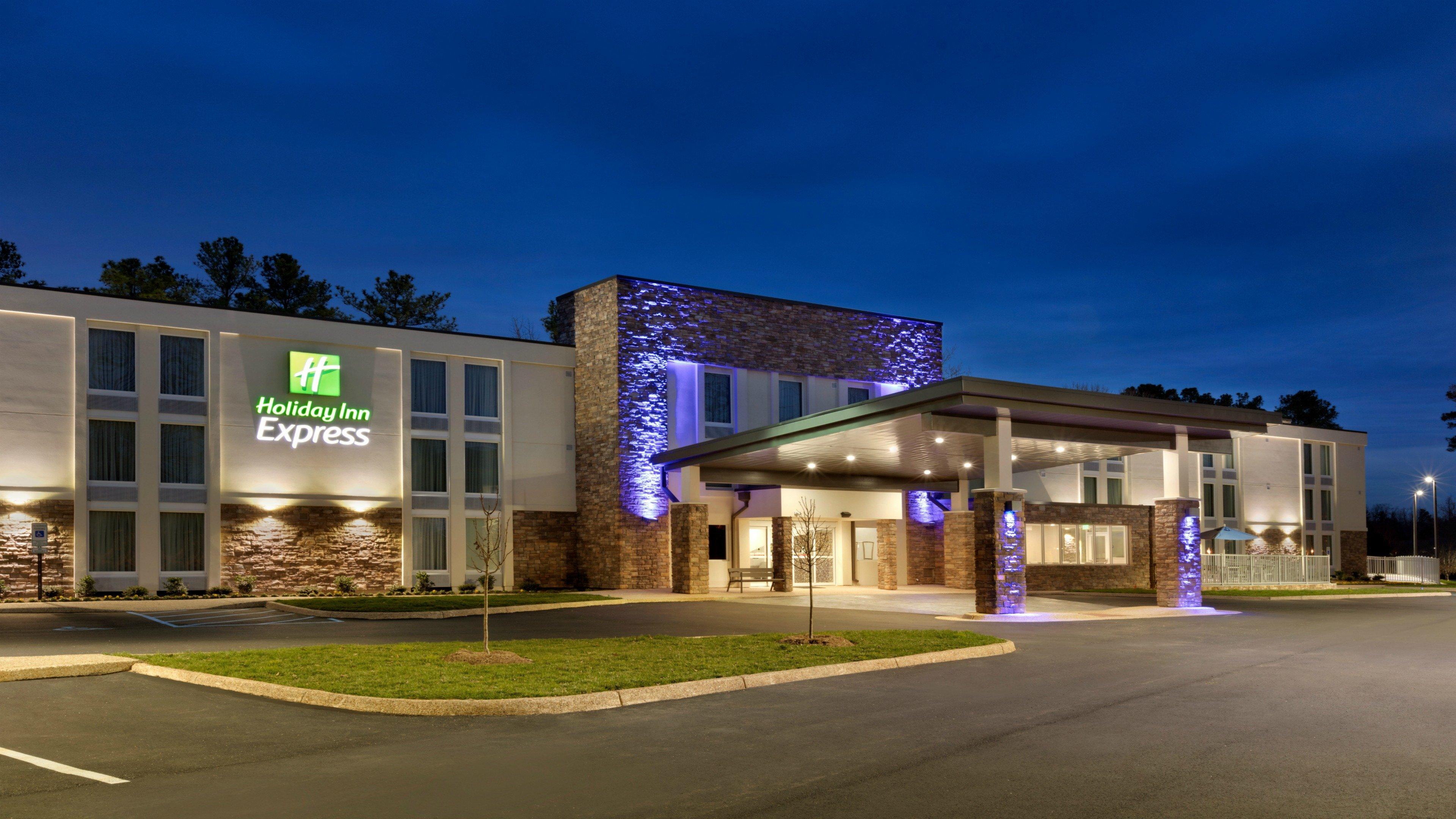 Holiday Inn Express - Williamsburg Busch Gardens Area By Ihg Extérieur photo